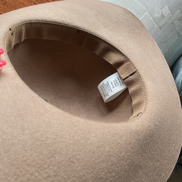 Women’s 100% wool laine wide brim hat western safari taupe with brown band NWOT main image 4